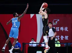 ag体育官网注册-中超转会期再迎强敌，丹佛掘金手感冰凉，主帅态度——震撼外界，纪律约束更严格